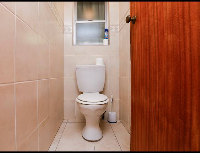 3 BEDROOM HOUSE FOR SALE IN PARK HILL
